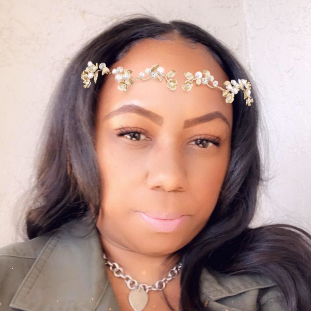 Meet your Posher, Tonika